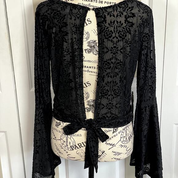 ADAM LEVINE Medium Sheer Black Velvet Burnout Bell Sleeve Open Tie Back Boho Top - Picture 4 of 11